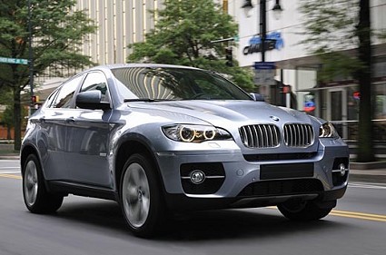 Video: Prova BMW X6 ActiveHybrid. Test drive della i.. (Guarda)