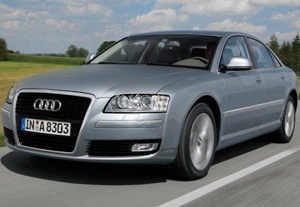 Nuova Audi A8: svelata tra qualche giorno. Anticipazioni